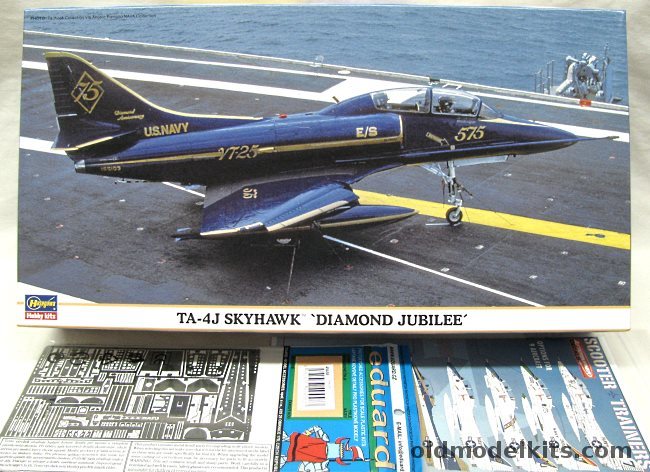 Hasegawa 1/48 TA-4J Skyhawk + Afterburner Decals and Eduard PE Detail Set - Diamond Jubilee 75th Year of Naval Aviation Special Markings for VT-25 'Cougars' and VT-7 'The Fighting Eagles', 09887 plastic model kit